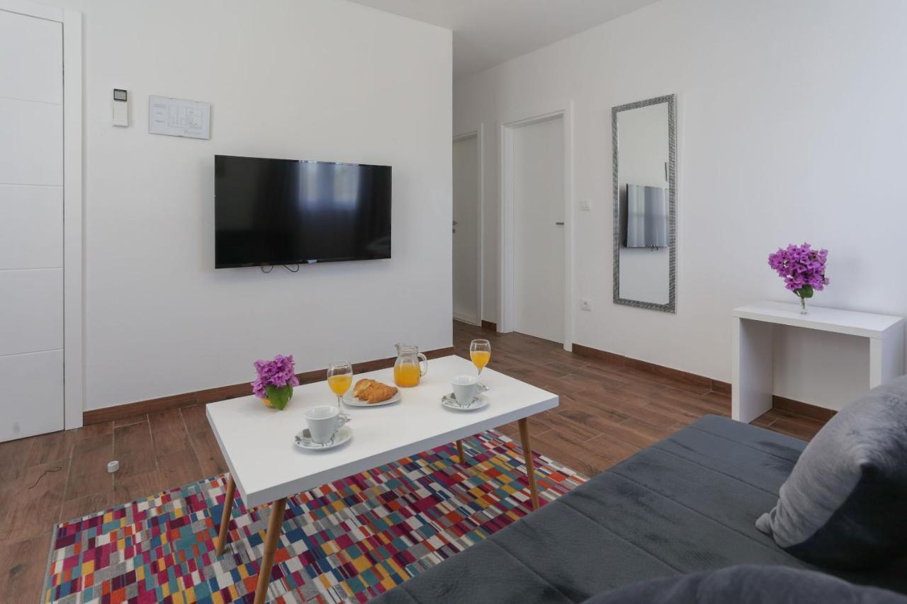 Apartments&Rooms Villa Niko Traù Esterno foto